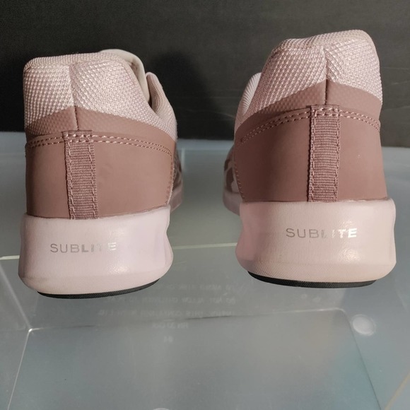 Reebok Sublite Steel toe work shoe woman size 7.5 pre-owned like new - Picture 4 of 14